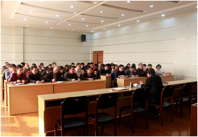 公司全體黨員大會學(xué)習(xí)情況